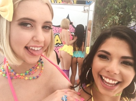 Latina Couple Share Teen 18+ nude img