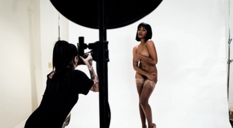 Brazzilian Nalgona sexy nudes galleries