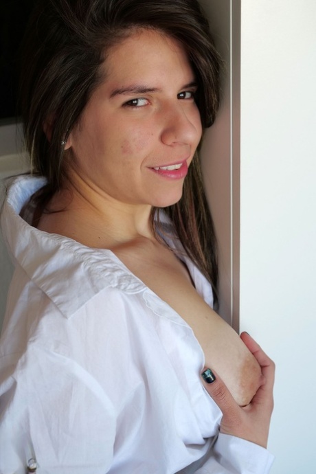 Latina Adora nudes photos