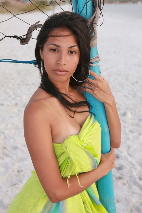 Ruth Medina model erotic photos