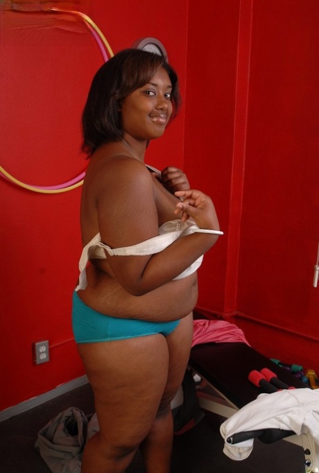African Brown Girl hot nude photos