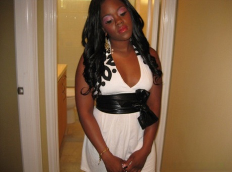 African Cheating Wife pornos pics