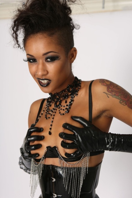 Black Squeal nudes images