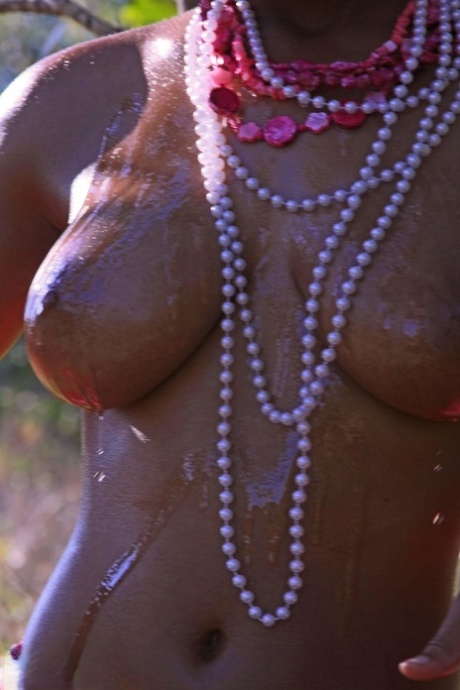 African Sofi Sane free naked img