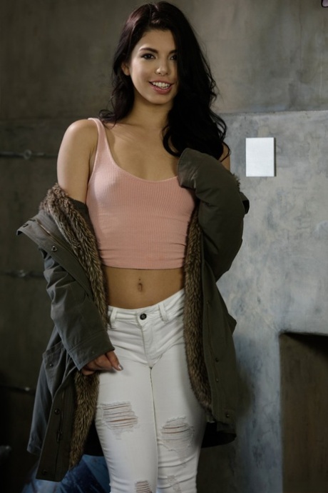 Latina Teen Swallow 18+ hot sexy pics