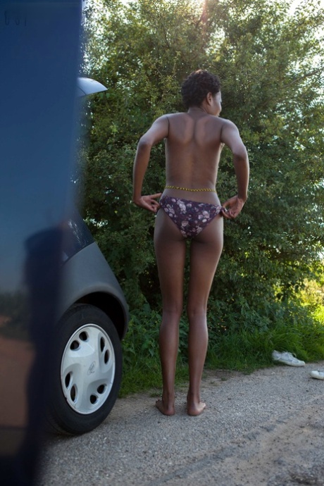 African Japanese Outdoor free nude picture