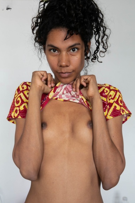 Adriana Conde nude model galleries