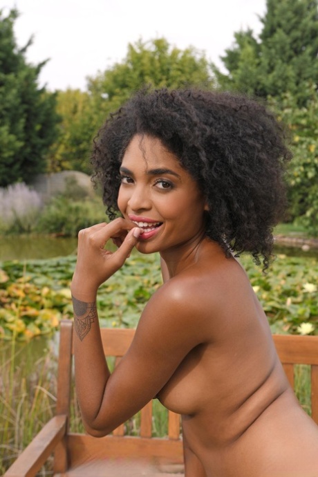 Latina Teen Throat 18+ beautiful naked archive