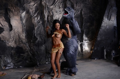 African Big Woman erotic galleries