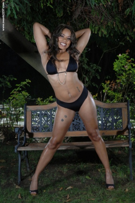 Latina Bbc Too Big nudes pics