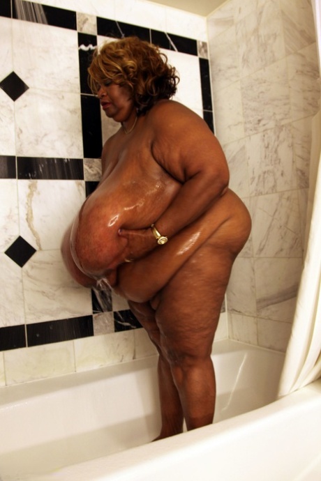 Black Mom Pov Threesome nudes images