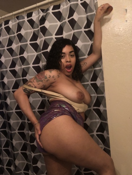 Latina Angry Anal hot sex img