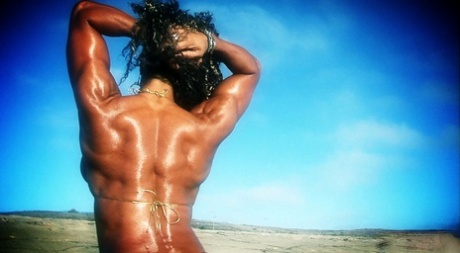Latina Kehlenfick naked image