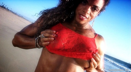 Latina Benson beautiful nude pictures