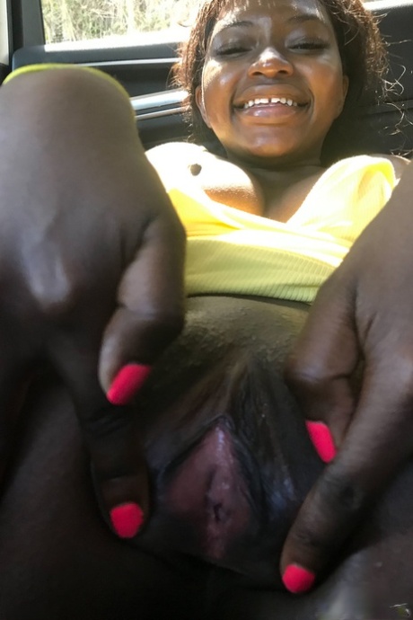 African Aryana sex pic