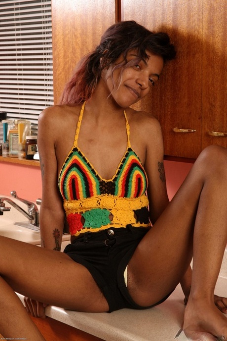 African Lucy Lee hot naked pic