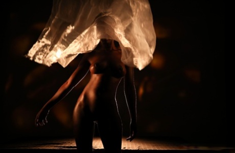 Brazzilian Facesitting Piss art nude archive