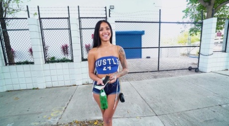 Camila Cortez pretty pornstar images