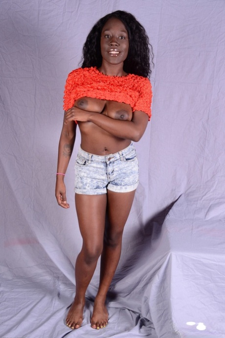 African 18 Birthday beautiful naked pictures