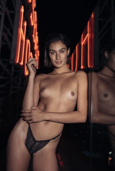 Latina German Anal Sex beautiful porn pics