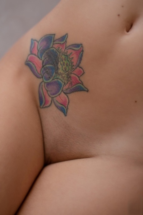 Brazzilian Bbw Pantyhose hot naked photo